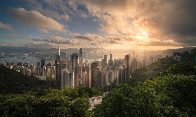 均报价春节去港澳旅游5天费用多少省钱AG真人登录入口跟闺蜜去港澳五日游人(图3)